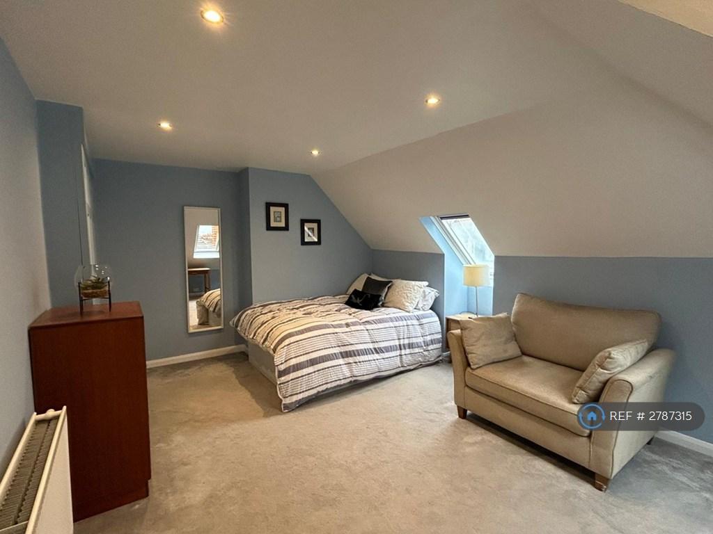 Large Double Room
