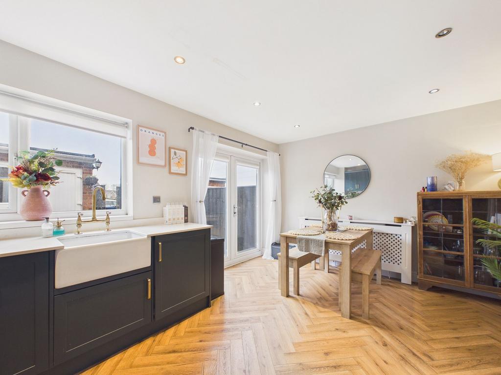 Dining Kitchen