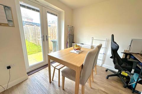 3 bedroom terraced house for sale, De Bray Close, Northampton NN5
