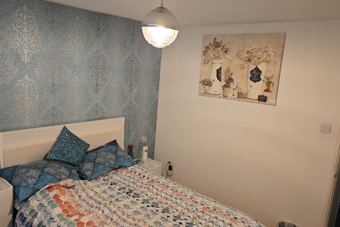 undefined, Tranlands Brigg, Heelands MK13