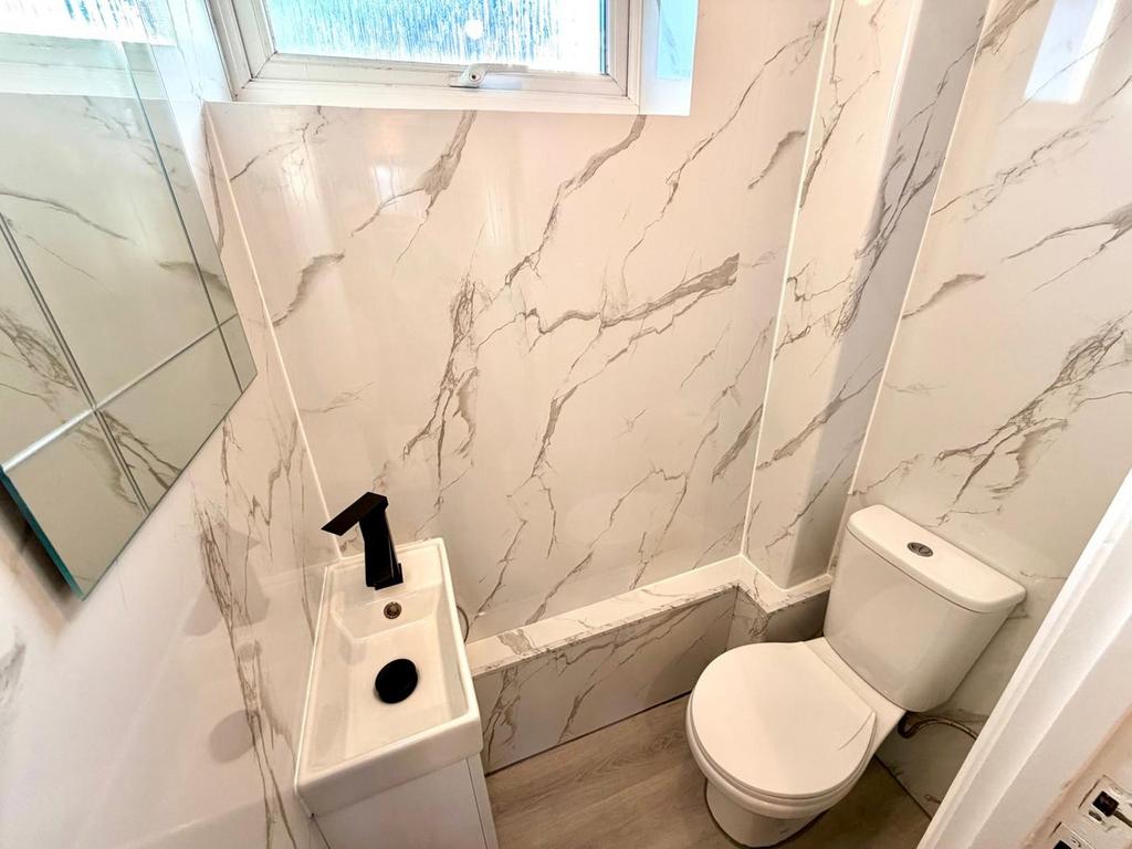 Upstairs WC