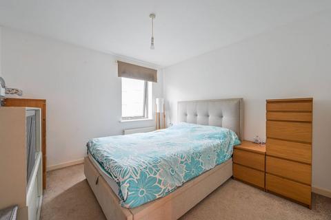 2 bedroom flat for sale, Vickerys Wharf, Tower Hamlets, London, E14