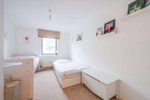 2 bedroom flat for sale, Vickerys Wharf, Tower Hamlets, London, E14