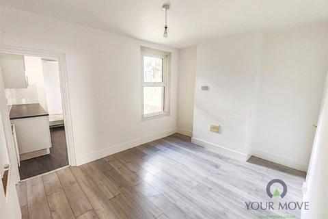 3 bedroom terraced house for sale, Glencoe Road, Kent ME4