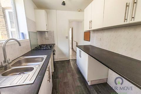3 bedroom terraced house for sale, Glencoe Road, Kent ME4