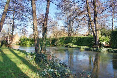 4 bedroom detached house for sale, Romsey