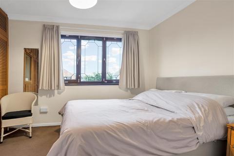2 bedroom terraced house for sale, Oxford Road, Manningtree