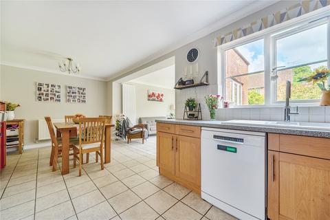 undefined, Shipley Close, Alton, Hampshire, GU34