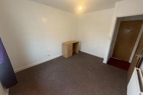 undefined, Sheppard Close, Enfield