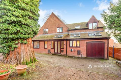 4 bedroom detached house to rent, Chadbone Close, Chadbone Close HP20