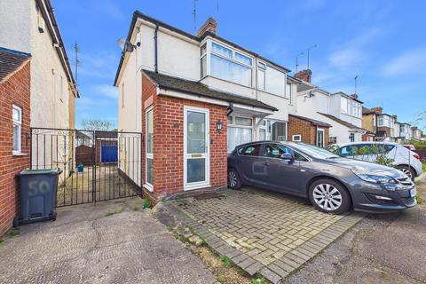 undefined, Third Avenue, Luton, LU3