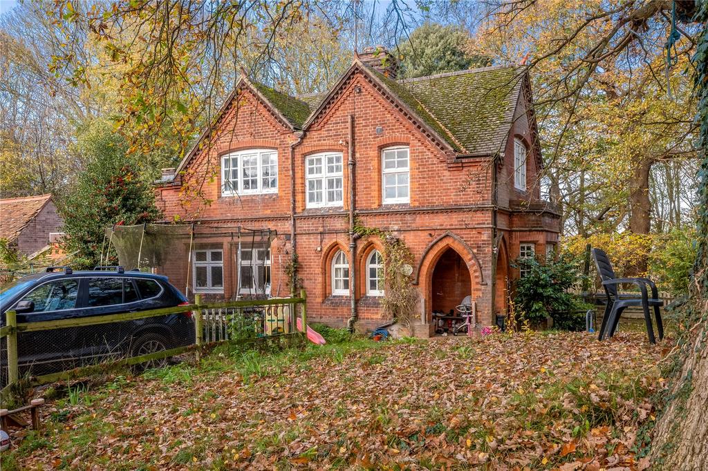 Oak Tree Cottages