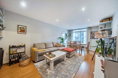 undefined, Birdwood Avenue, London