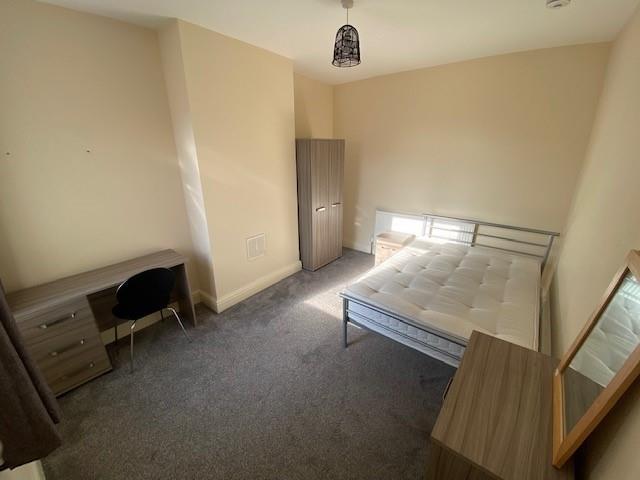 Middle Room