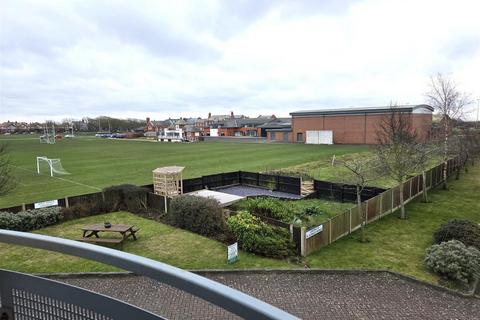 2 bedroom apartment for sale, Bailey Avenue, Lytham St Annes