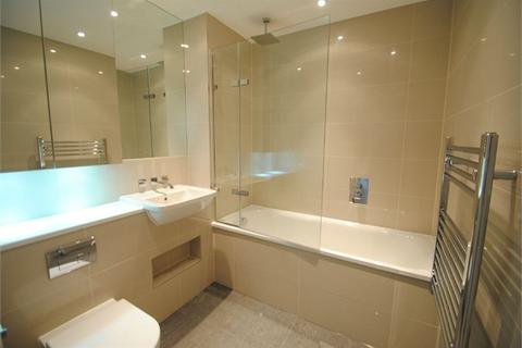 1 bedroom apartment to rent, Tennyson Apartments, Saffron Central Square, Croydon, CR0