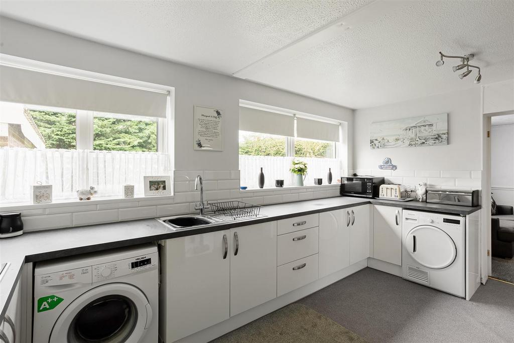 24 Ryedale Close-18[1].jpg