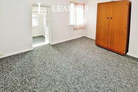 2 bedroom terraced house to rent, Brook Street, CO1