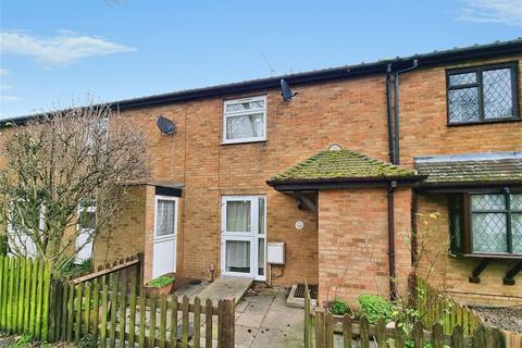 3 bedroom terraced house to rent, St. Edmunds Way, Gillingham ME8