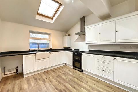 3 bedroom terraced house for sale, Bede Burn Road, Jarrow, NE32