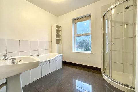 3 bedroom terraced house for sale, Bede Burn Road, Jarrow, NE32