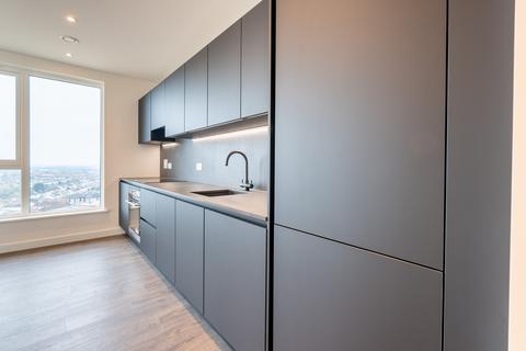 2 bedroom flat to rent, Eastman Road, Harrow HA1