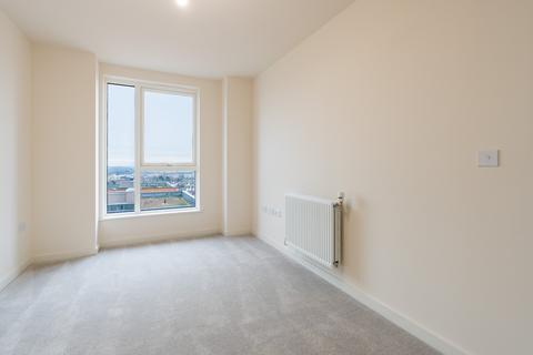 2 bedroom flat to rent, Eastman Road, Harrow HA1