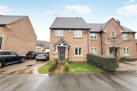 3 bedroom semi-detached house for sale, Vale Close, Loughborough, Leicestershire