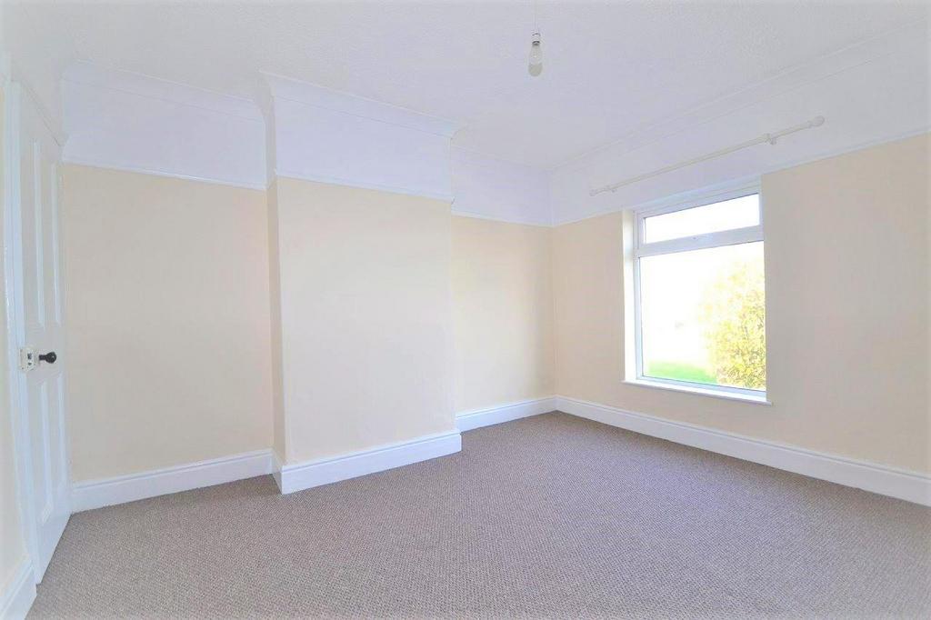 Bedroom one.jpg