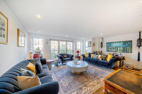 undefined, Mill Hill NW7