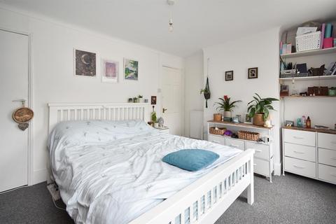 2 bedroom terraced house for sale, Sandown Road, Hastings