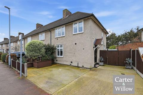 3 bedroom end of terrace house for sale, Langley Crescent, Essex