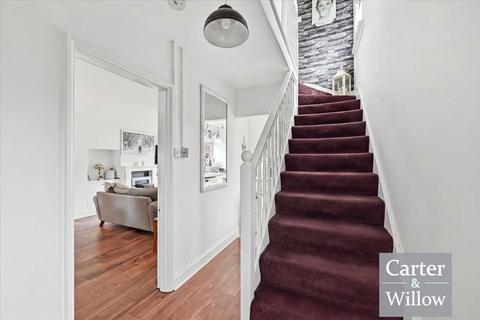 3 bedroom end of terrace house for sale, Langley Crescent, Essex