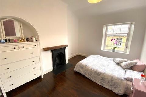 3 bedroom terraced house for sale, Shirley Street, Saltaire, SHIPLEY BD18