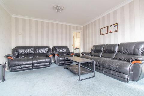 4 bedroom detached house for sale, 52 Easter Bankton, Murieston, Livingston, EH54 9BE