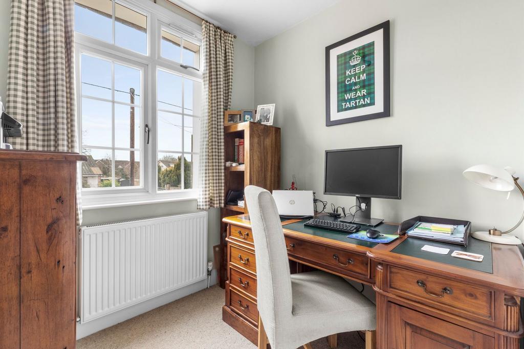 Bedroom/Study
