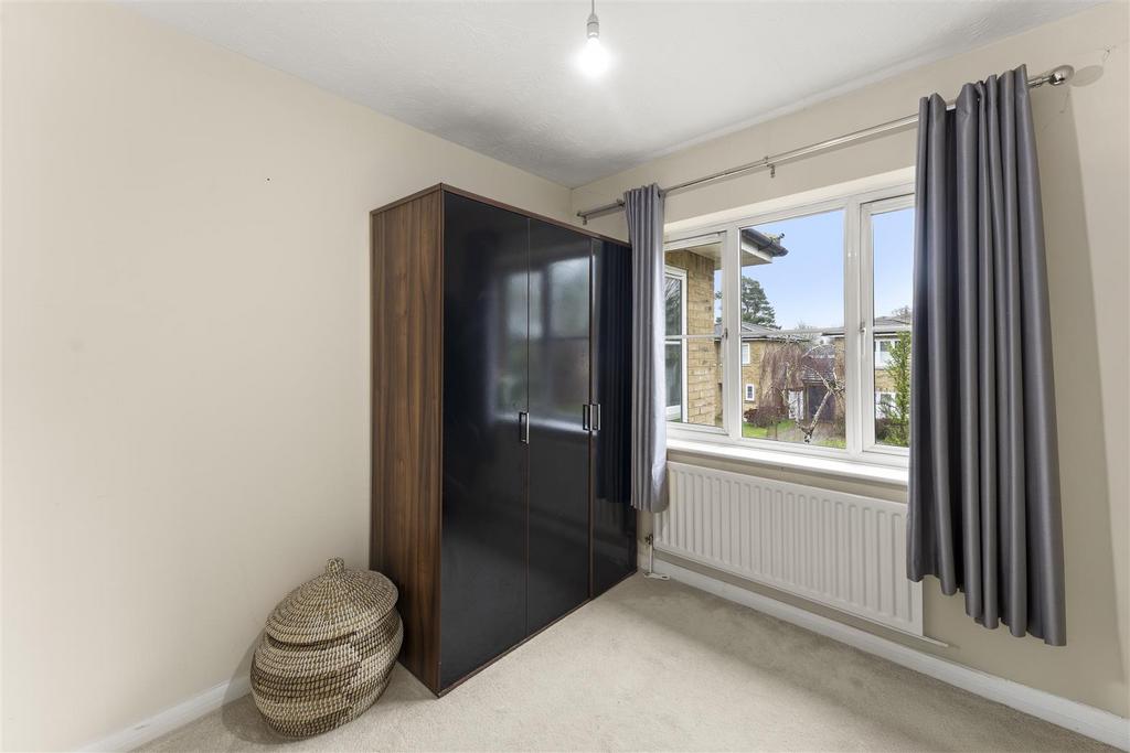 Bedroom 4.jpg