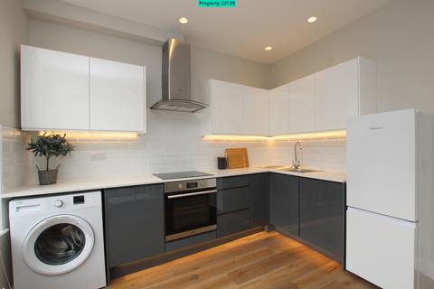2 bedroom flat to rent, Tradescant Road, London, SW8 1XQ