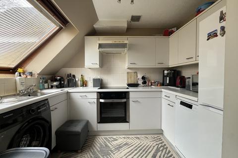 undefined, The Spinney, Woking GU22