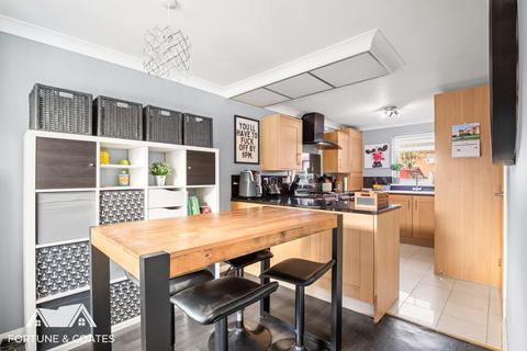 undefined, Hull Grove, Harlow