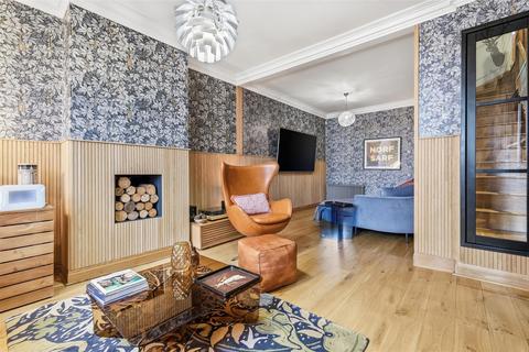 5 bedroom semi-detached house for sale, Westbury Lane, Buckhurst Hill IG9