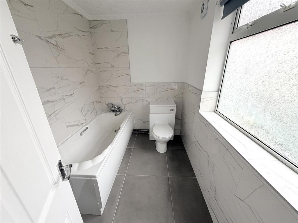 Ground floor bathroom