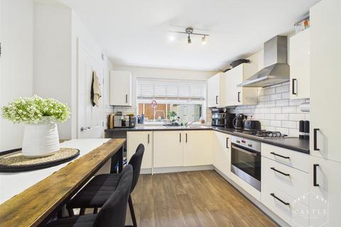 undefined, Kensington Avenue, Burbage