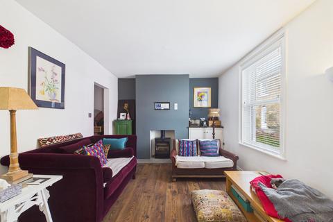 2 bedroom terraced house for sale, Victoria Retreat, Cheltenham GL50