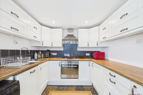 2 bedroom terraced house for sale, Victoria Retreat, Cheltenham GL50