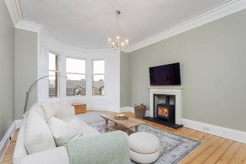 3 bedroom flat for sale, 52/5 Strathearn Road, The Grange, Edinburgh, EH9 2AD