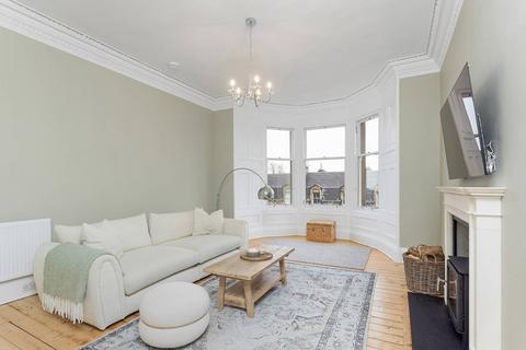 3 bedroom flat for sale, 52/5 Strathearn Road, The Grange, Edinburgh, EH9 2AD