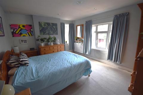 undefined, Station Road, Earls Barton, Northampton