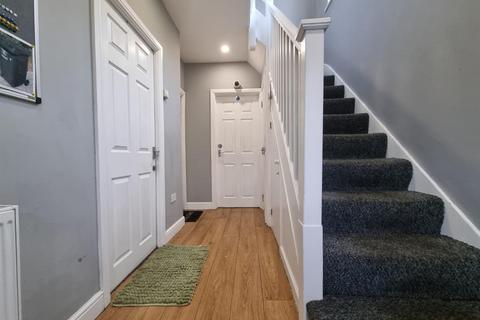 4 bedroom semi-detached house for sale, Lawn Lane, Hemel Hempstead HP3