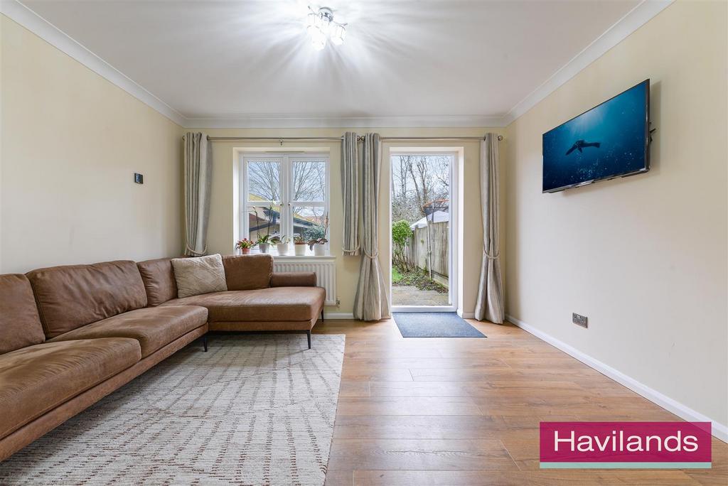 Bayliss Close-9.jpg